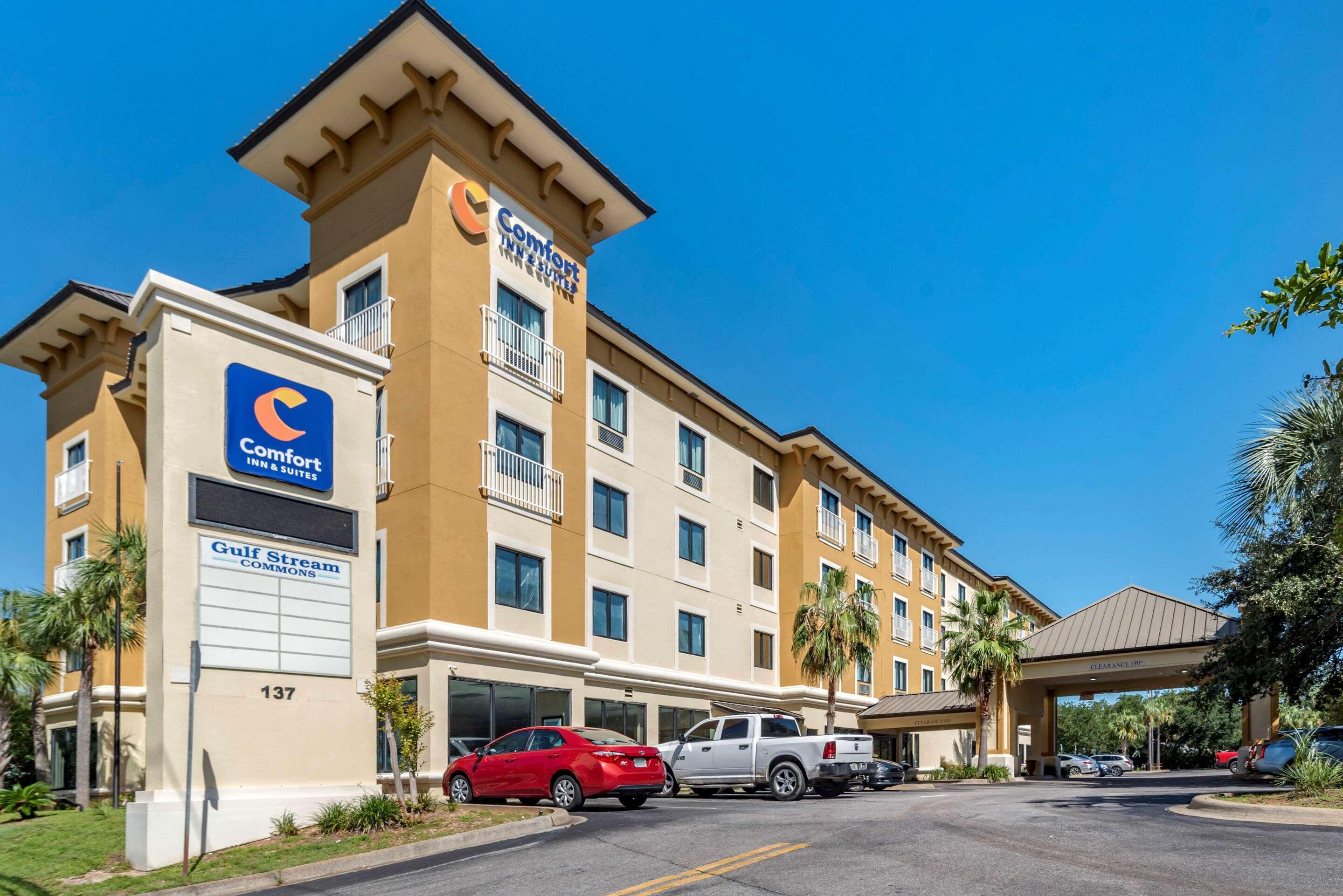 Comfort Inn & Suites Fort Walton Beach Bagian luar foto