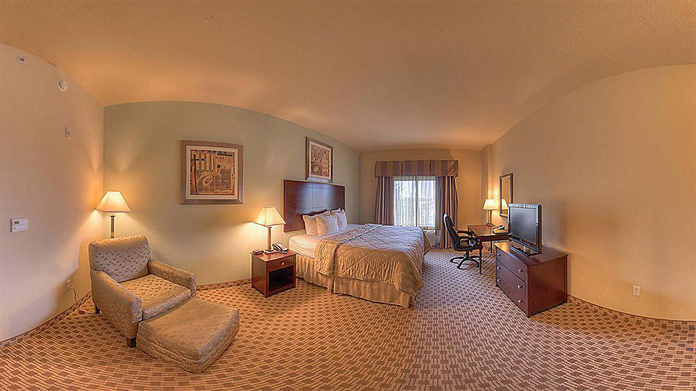 Comfort Inn & Suites Fort Walton Beach Bagian luar foto